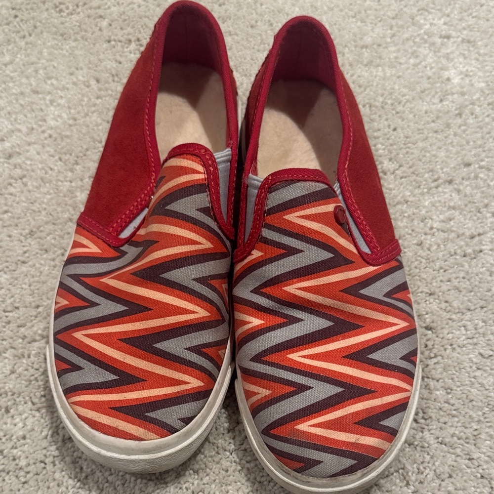 UGG Red and Orange Zigzag Kids Inside Out Sneakers